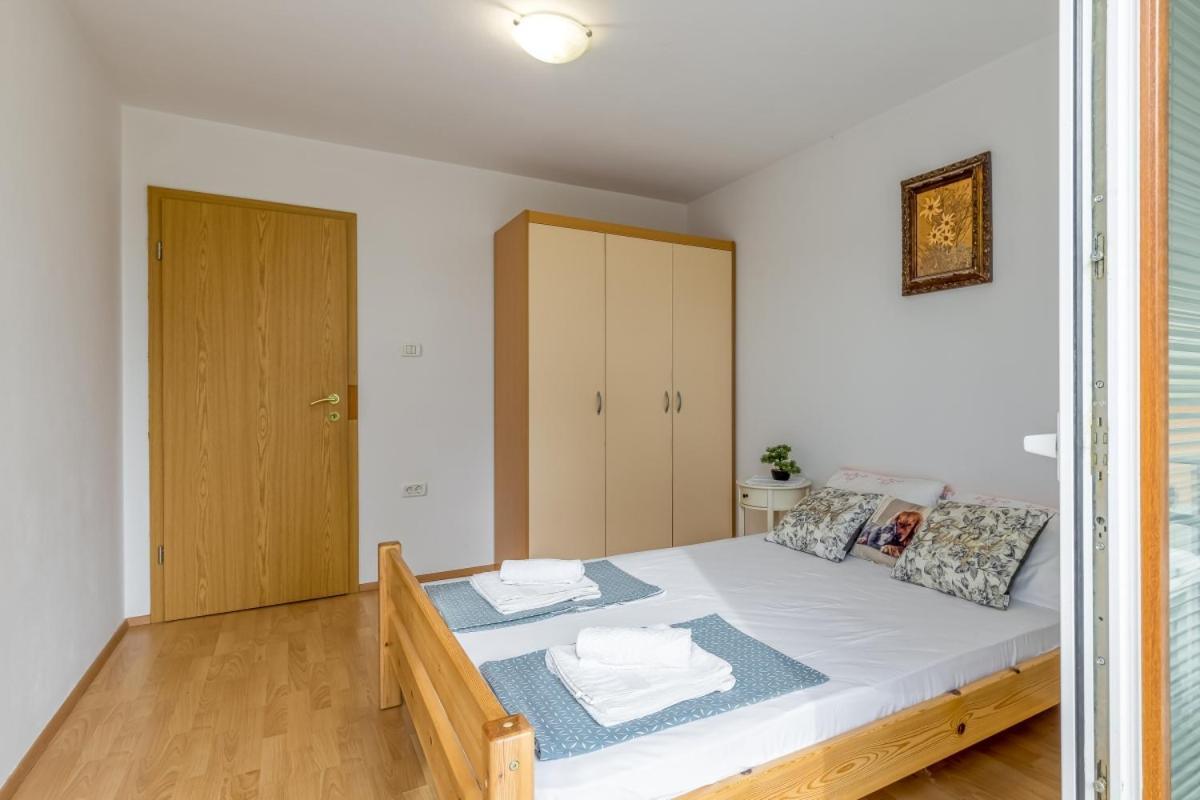 Apartment Between The Vineyard Ankaran Kültér fotó
