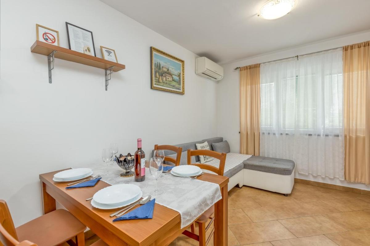 Apartment Between The Vineyard Ankaran Kültér fotó